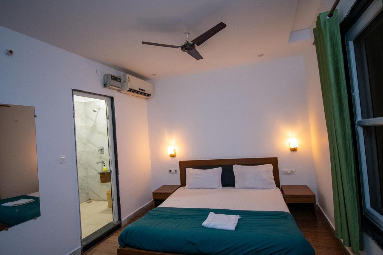 Unplan By Tatsat Hostel Rishikesh Exterior photo