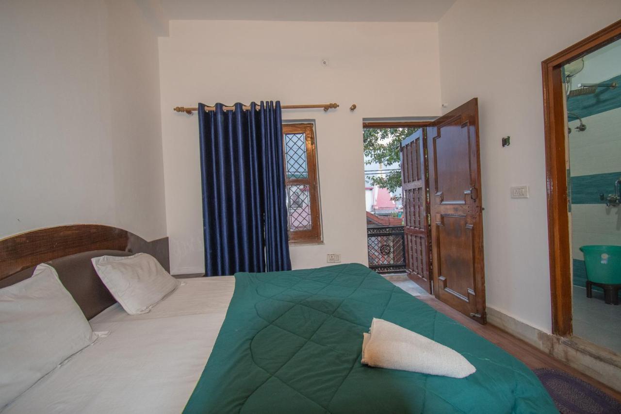 Unplan By Tatsat Hostel Rishikesh Exterior photo